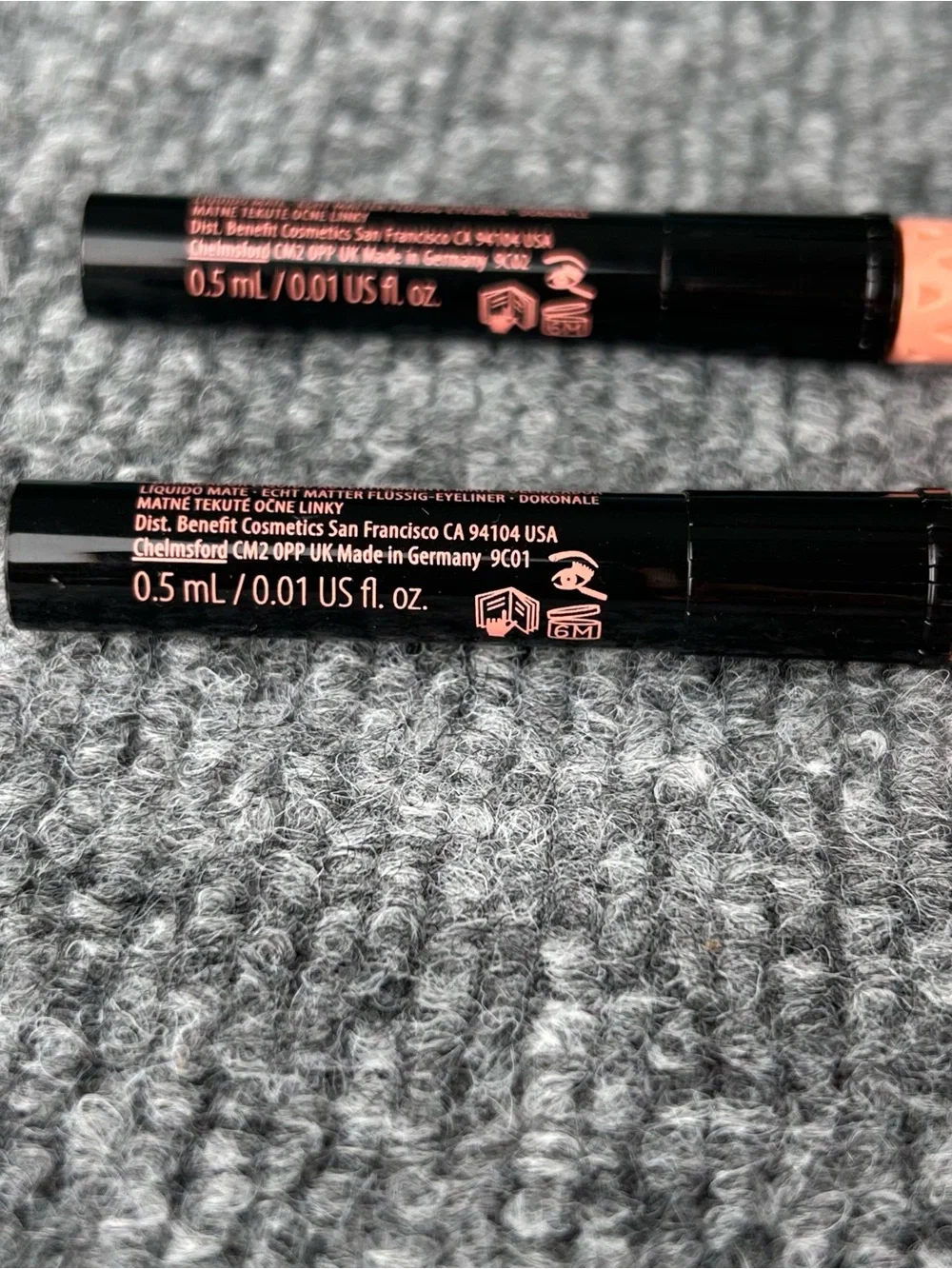 2 X  Benefit Roller LINER LIQUID EYELINER - Black - TRAVEL SIZE - .01oz. EACH